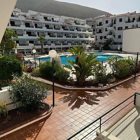 Victoria Court 2- Lovely Apartment 25 Arona  Ngoại thất bức ảnh