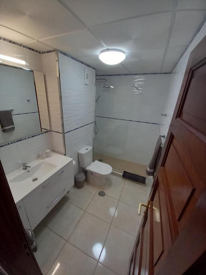 Victoria Court 2- Lovely Apartment 25 Arona  Ngoại thất bức ảnh